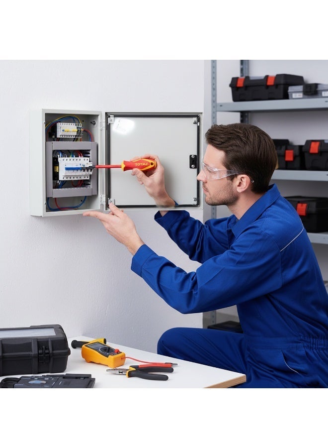 توتال مفك براغي معزول ذو رأس مسطح من توتال THTIS5125، يتحمل جهد 1000 فولت، معتمد من VDE EN IEC60900، أداة كهربائية احترافية، مزود بعمود معزول، رأس مسطح دقيق، مقبض مريح، مصنوع من فولاذ الكروم والفاناديوم عالي التحمل لأعمال الصيانة والإصلاح الكهربائية. - Image 5